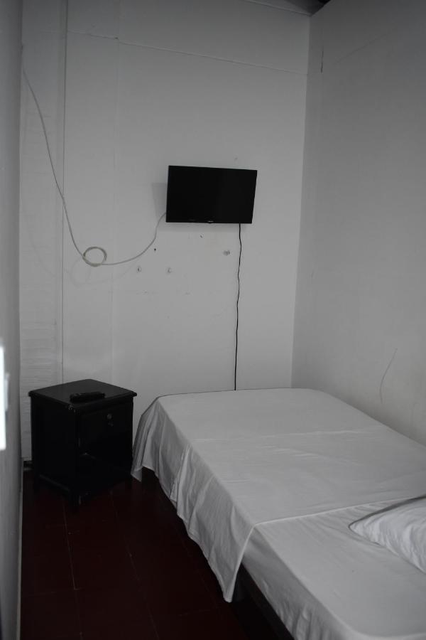 Esmed Hostel Medellín Dış mekan fotoğraf
