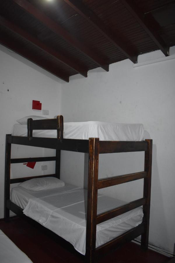 Esmed Hostel Medellín Dış mekan fotoğraf