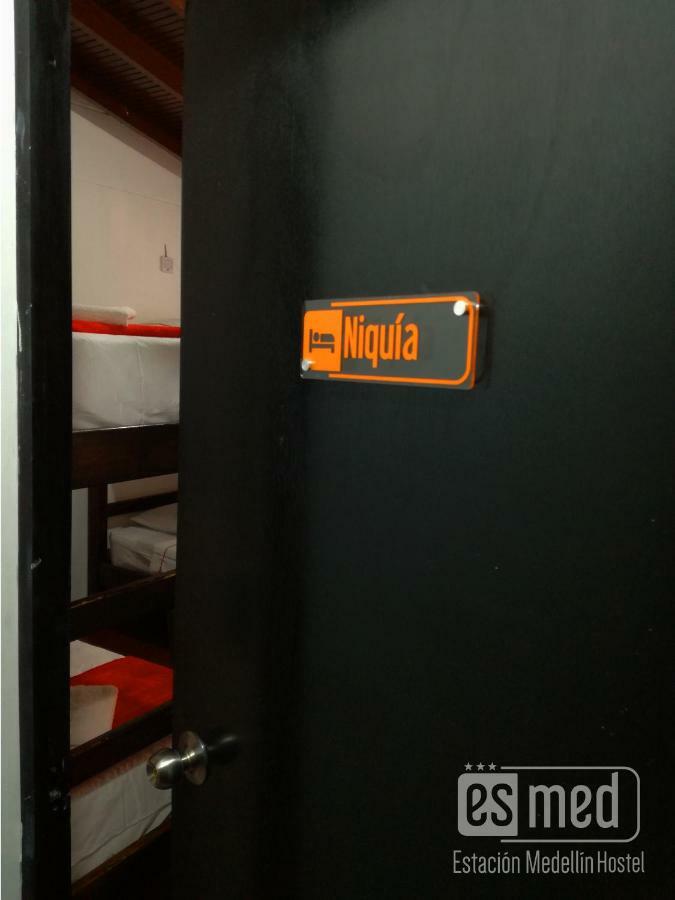 Esmed Hostel Medellín Dış mekan fotoğraf